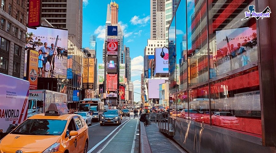 Quảng trường Thời Đại New York Times Square Lạc vào nhịp sống nhộn nhịp (2)