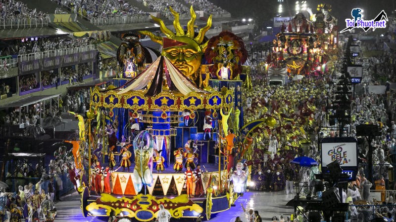 Tham gia lễ hội Rio carnival ở Thành phố Rio Carnival Brazil (1)