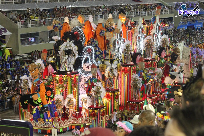 Tham gia lễ hội Rio carnival ở Thành phố Rio Carnival Brazil (3)