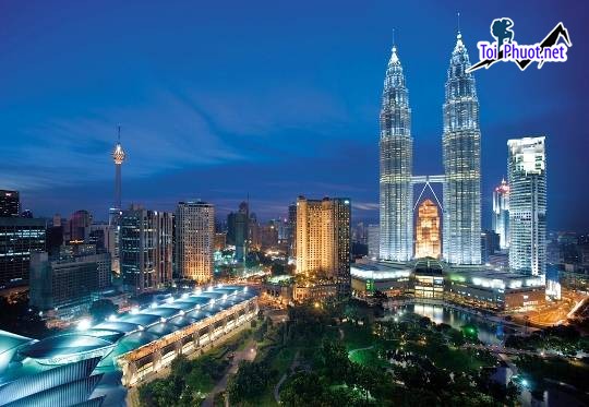 Top 13 địa điểm du lịch Kuala Lumpur hiện đại dành cho bạn (1)