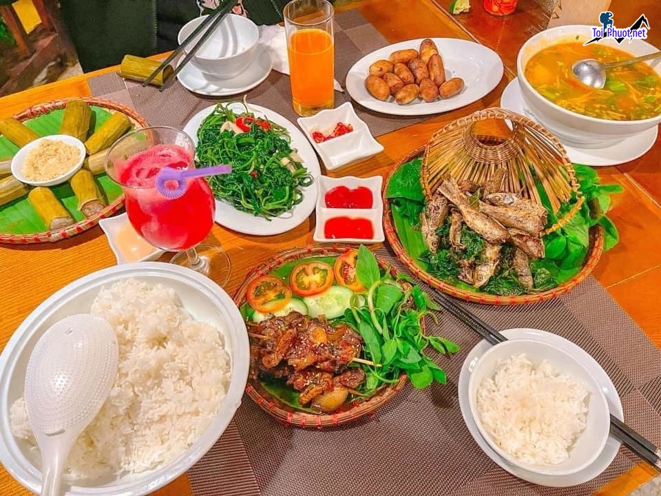 4 Dịch vụ lưu trú ở khu vực núi cao mang 'hơi thở' vùng cao (2)