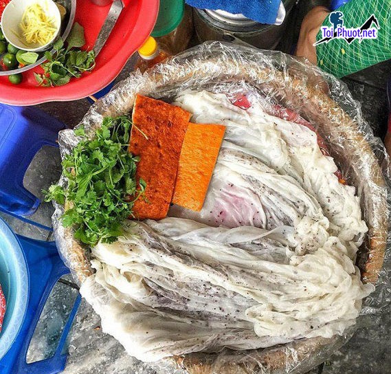 Bánh Cuốn Thanh Trì Món đặc sản tinh tế của ẩm thực Hà Thành (2)