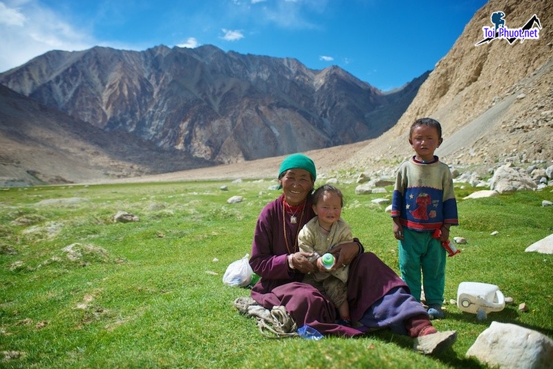 Chi tiết Du lịch Kyrgyzstan tự túc chi tiết nhất dành cho tín đồ mê du lịch (7)