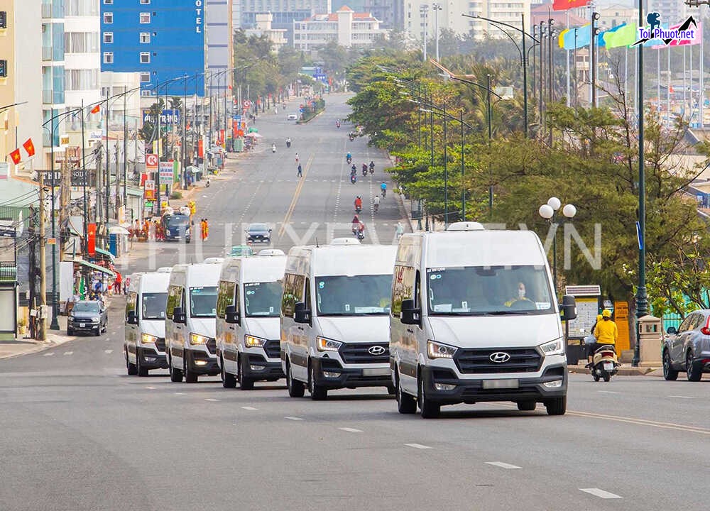 Cho thuê xe tự lái Quy Nhơn Bình Định 4,7,16,32,45 chỗ giá rẻ giao xe tận nơi