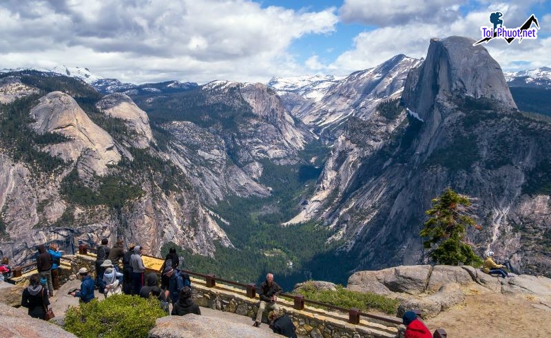 Đi bộ đường dài Yosemite Mỹ vẻ đẹp tráng lệ của công viên quốc gia Mỹ (4)