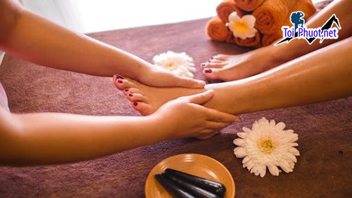 Địa điểm Dịch vụ massage chân tại khu du lịch Nha Trang cho khách du lịch trải nghiệm thư giãn (3)