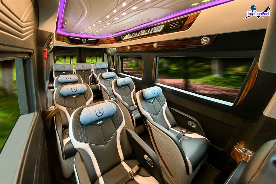 Dịch vụ đặt vé xe limousine cao cấp cho hành khách những chuyến đi an toàn và tiện lợi nhất (2)