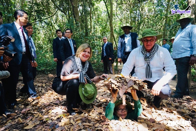 Dịch vụ tour khám phá văn hóa địa phương khám phá 10 địa điểm văn hóa Việt Nam (3)