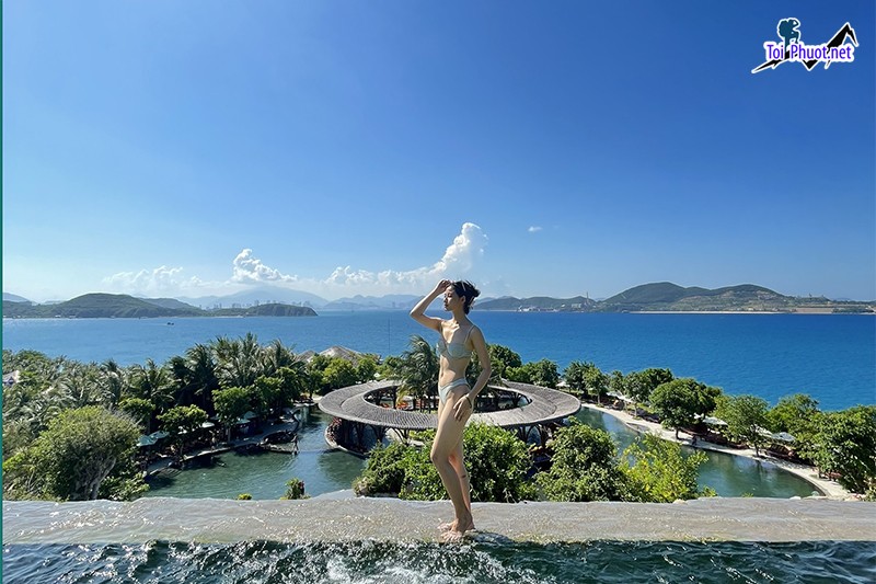 Dịch vụ tour tham quan vịnh Nha Trang trải nghiệm đáng nhớ sẽ làm say đắm lòng người