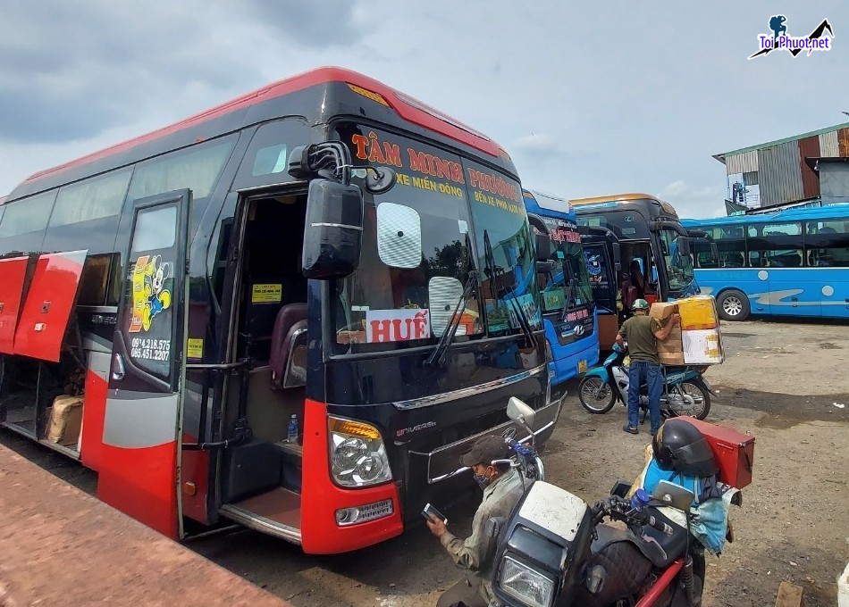 Dịch vụ vận chuyển xuyên đêm bằng xe bus giường nằm mang lại nhiều tiện ích