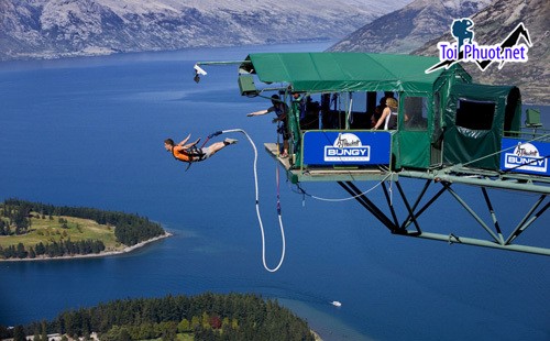 Du lịch Bungee Jumping New Zealand tìm cảm giác mạnh với trò nhảy Bungy (2)