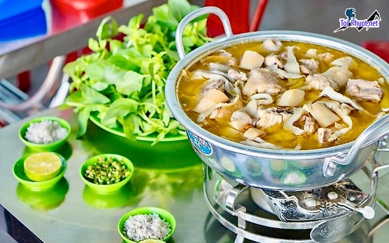 Lẩu gà lá é Đà Lạt Món ăn “mê hoặc” mọi du khách khi đến nơi này (2)