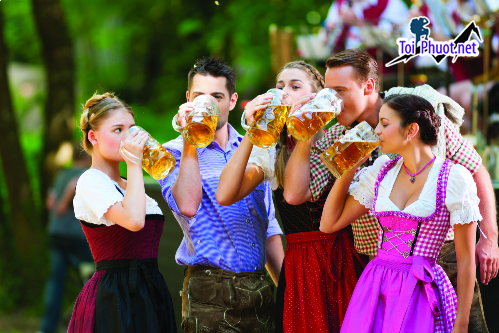 Lễ hội bia Oktoberfest Đức và những trải nghiệm du lịch mùa thu tuyệt vời nước Đức (1)