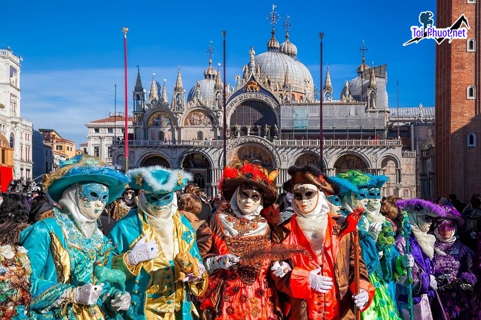 Tất tần tật những điều cần biết về Lễ hội mặt nạ Venice hóa trang bật nhất (2)