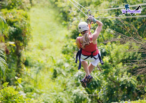 Thử cảm giác mạnh Đu dây zipline Costa Rica vượn bay đu dây tử thần (2)