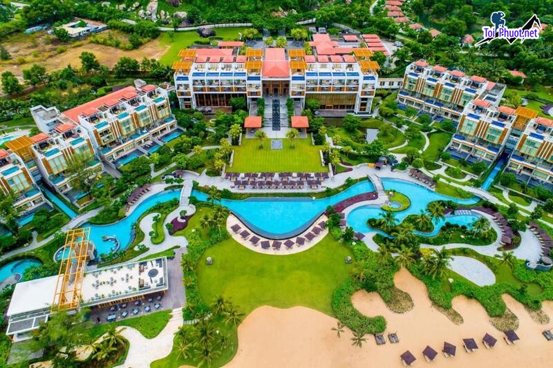 Top 6 Resort Lăng Cô Việt Nam sang trọng với view cực chill cuốn hút (3)