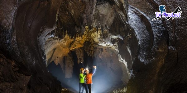 Trải nghiệm Dịch vụ tour khám phá hang động Quảng Bình nâng tầm du lịch (1)