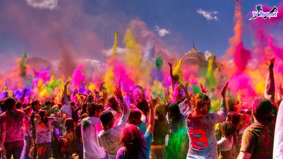 Trải nghiệm Lễ hội tôn giáo Ấn Độ Holi một lễ hội rực rỡ sắc màu ấn tượng (2)