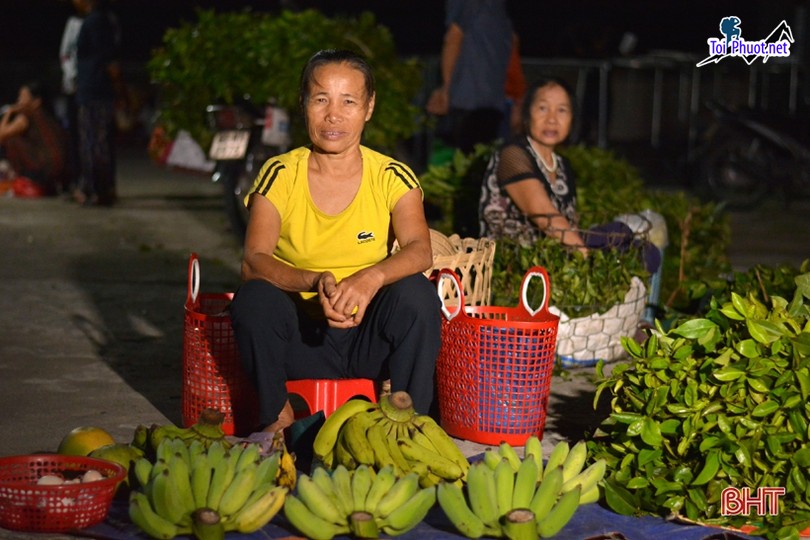 Khu chợ đêm gần trăm tuổi và trung tâm thương mai đẹp ở tỉnh Hà Tĩnh (3)