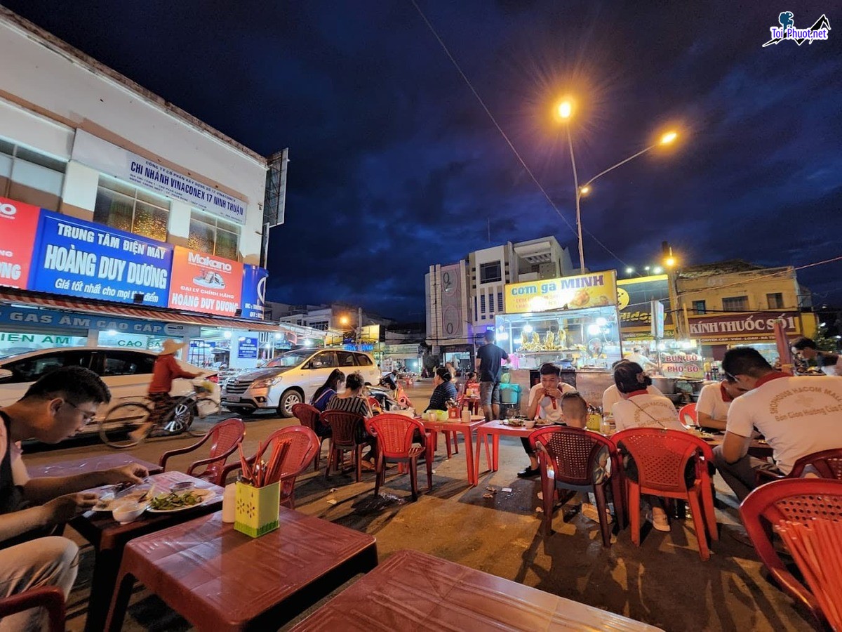 Những điều thú vị Trung tâm thương mại, chợ đêm tỉnh Phan Rang Tháp Chàm Ninh Thuận (4)