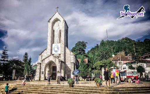 Tour du lịch giá rẻ Lào Cai chiêm ngưỡng các địa danh lịch sử ý nghĩa (2)