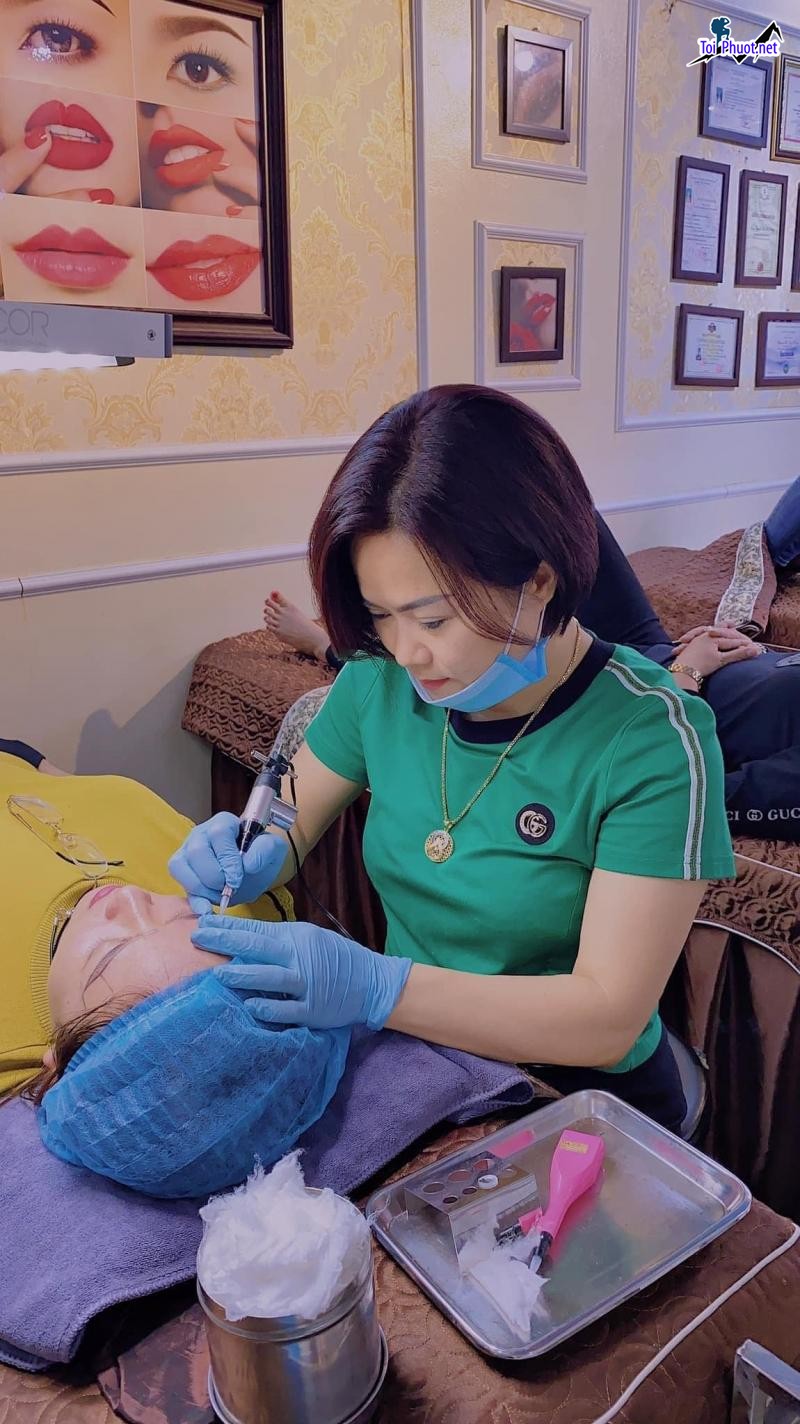 Top 10 địa chỉ làm chân mày điêu khắc đẹp nhất ở Lâm Đồng đẹp chuyên nghiệp và tận tâm (5)