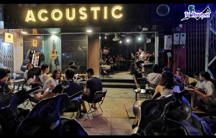 Top 10 Phòng trà nổi tiếng nhất Hà Nội không gian riêng tư đa dạng cho khách (2)
