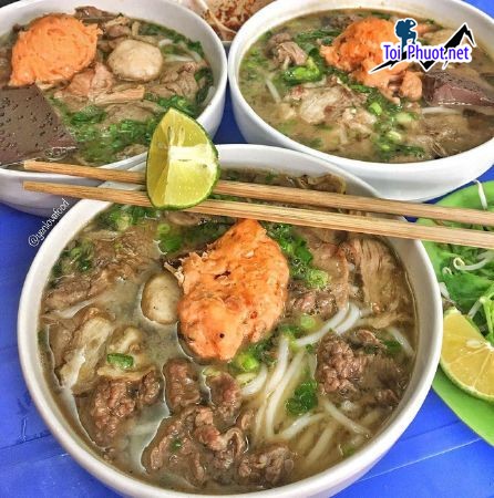 Top 10 Quán bún bò Huế ngon ở Hà Nội thơm ngon đậm đà (1)