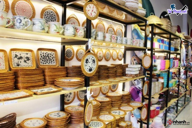 Top 10 Shop quà lưu niệm chất lượng nhất ở Đồng Tháp đa dạng về mẫu mã (1)