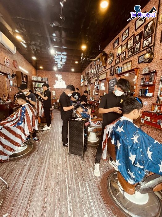 Top 10 Tiệm cắt tóc nam đẹp nhất tại Cần Thơ để giúp bạn có mái tóc đẹp nhé (5)