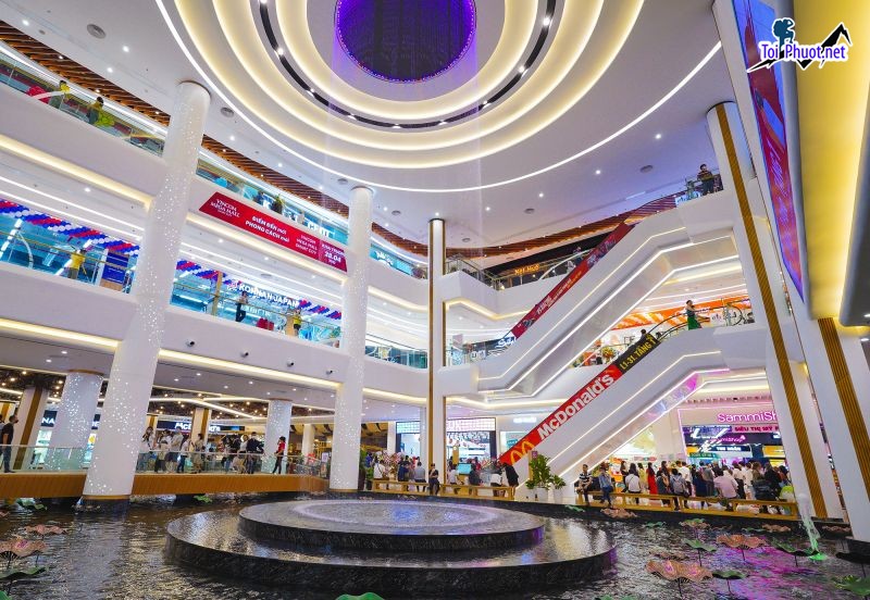 Top 13 Trung tâm thương mại đẹp và lớn nhất Hà Nội vui chơi (5)