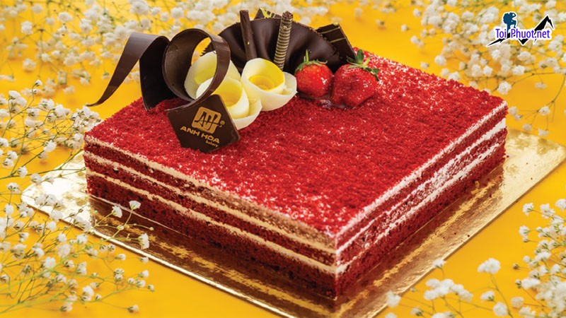 Top 15 cửa hàng bánh sinh nhật nổi tiếng Hà Nội ngon và đông nhất (2)