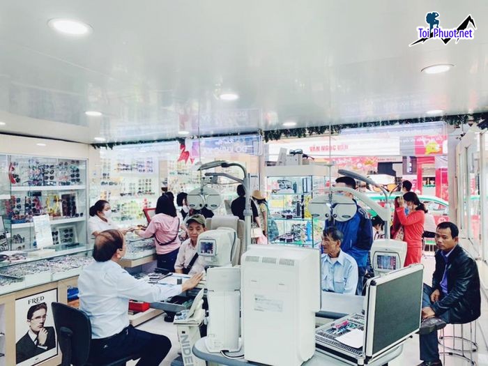 Top 3 Địa chỉ cắt kính cận uy tín, bảo đảm chất lượng, giá tốt tại Lâm Đồng miễn phí, tư vấn (1)