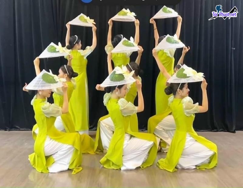 Top 4 Cửa hàng cho thuê trang phục biểu diễn giá rẻ uy tín nhất tại Cần Thơ Luôn cập nhật mẫu mới (1)