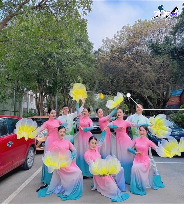 Top 4 Cửa hàng cho thuê trang phục biểu diễn giá rẻ uy tín nhất tại Cần Thơ Luôn cập nhật mẫu mới (2)