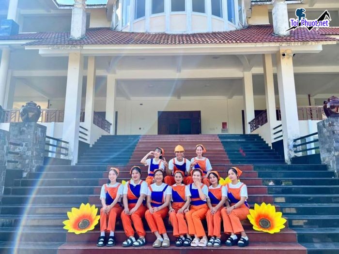 Top 4 Cửa hàng cho thuê trang phục biểu diễn giá rẻ uy tín nhất tại Gia Lai dịch vụ tận tâm (3)