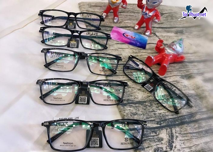 Top 4 Địa chỉ cắt kính cận uy tín, bảo đảm chất lượng, giá tốt tại Vĩnh long với mọi lứa tuổi (1)