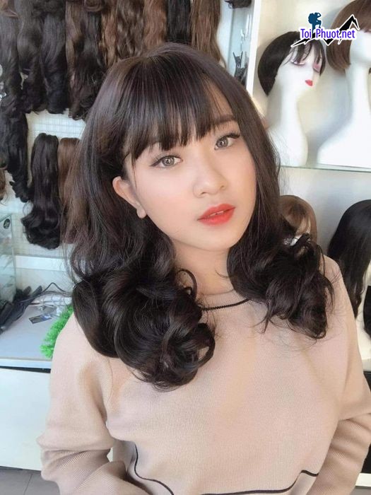 Top 5 Cửa hàng bán tóc giả chất lượng và uy tín nhất Khánh Hòa đẹp khó cưỡng lại (4)