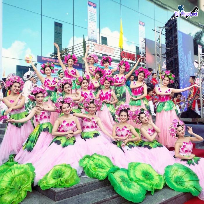 Top 5 Cửa hàng cho thuê trang phục biểu diễn giá rẻ uy tín nhất tại Hà Tĩnh đa dạng mẫu mã (4)