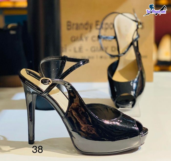 Top 5 Shop giày nữ đẹp được yêu thích nhất Ninh Bình yên tâm về chất lượng (3)