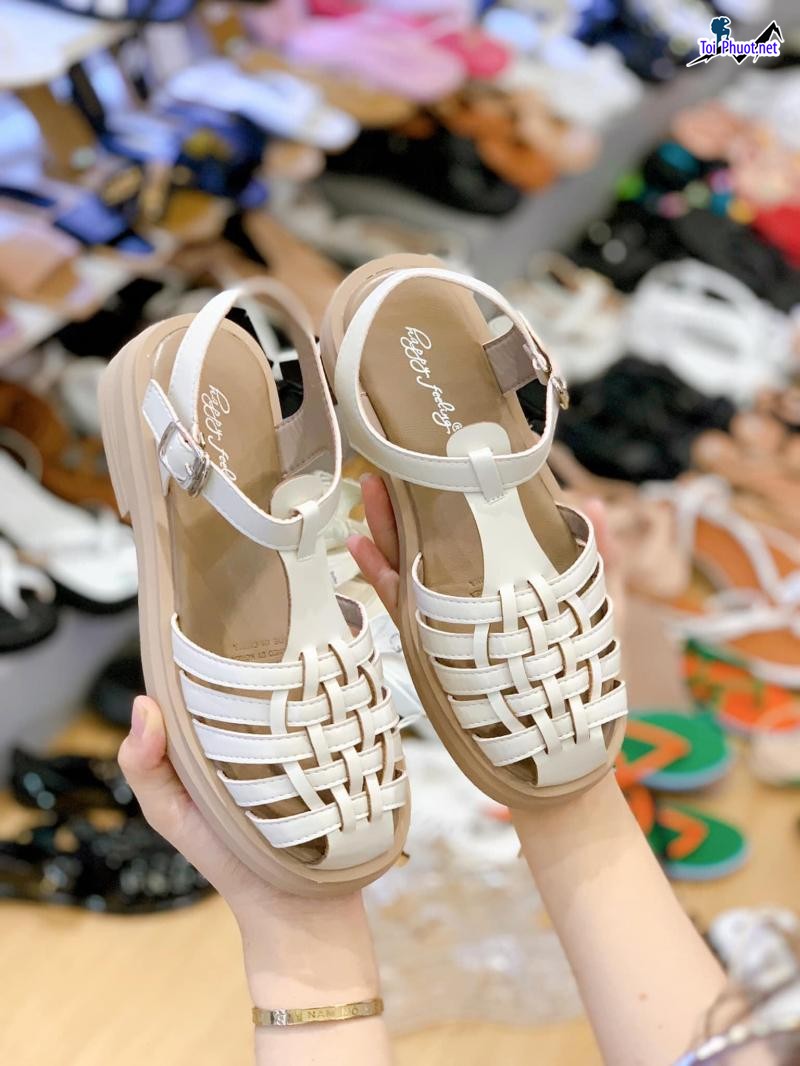 Top 5 Shop giày nữ đẹp được yêu thích nhất Quảng Ngãi hiều khách hàng tin dùng (1)