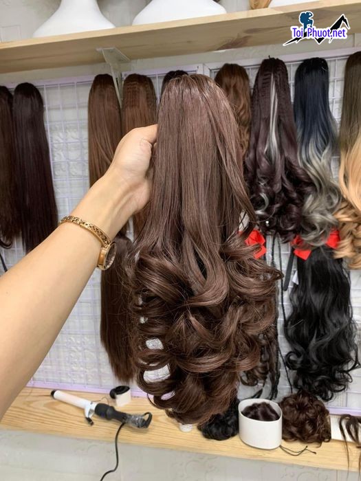 Top 6 Cửa hàng bán tóc giả chất lượng và uy tín nhất Gia Lai tự nhiên và quyến rũ (3)
