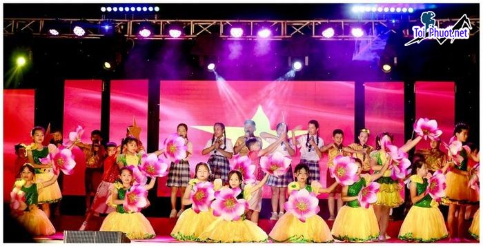 Top 7 Cửa hàng cho thuê trang phục biểu diễn giá rẻ uy tín nhất tại Quảng Ngãi mức giá thuê hợp lý (1)