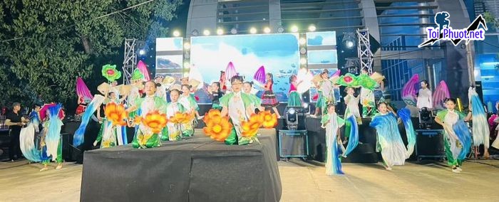 Top 7 Cửa hàng cho thuê trang phục biểu diễn giá rẻ uy tín nhất tại Quảng Ngãi mức giá thuê hợp lý (2)