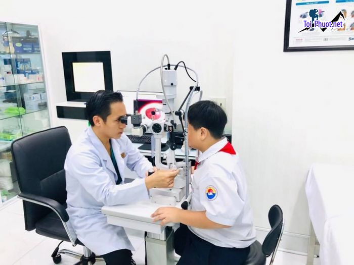 Top 7 Địa chỉ cắt kính cận uy tín, bảo đảm chất lượng, giá tốt tại Đắk Lắk bảo hành cao (2)
