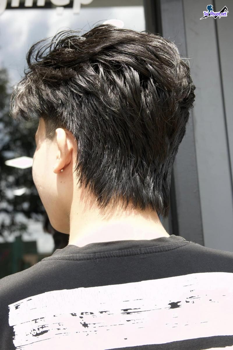 Top 8 Tiệm cắt tóc nam đẹp nhất tại Vĩnh Long làm mới bản thân và thư giãn tối đa (4)