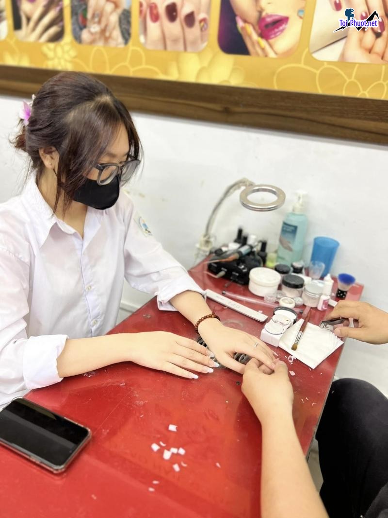 Top 9 Trung tâm dạy học nail uy tín và chuyên nghiệp nhất Hà Nội có tương lai (2)