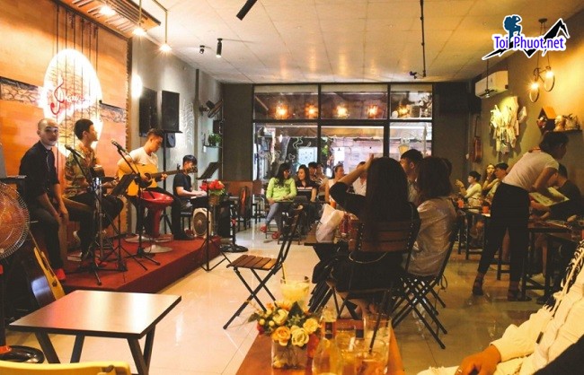 Top Quán Cafe Acoustic lãng mạn nhất Sơn La bạn nên đến nhất nước cực ngon (2)