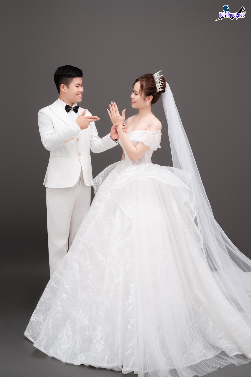 Top 10 Địa chỉ may và cho thuê váy cưới đẹp nhất Quảng Ngãi được đánh giá cao (4)