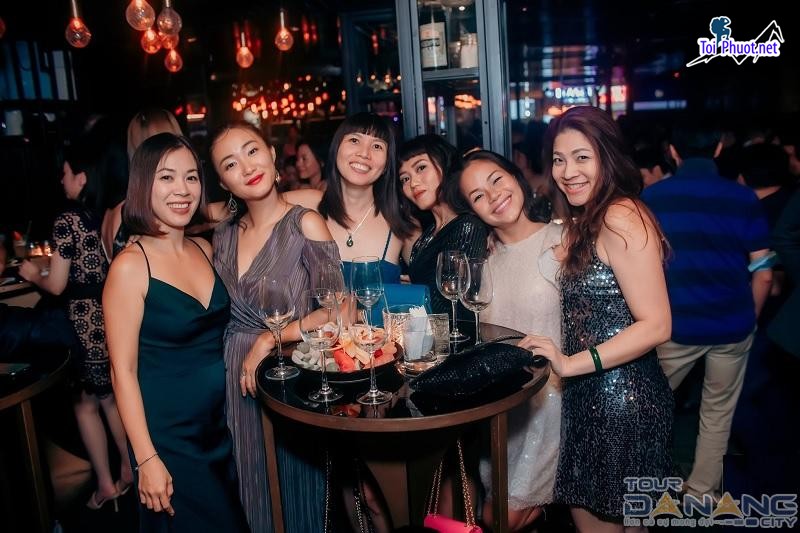 Top 10 Quán bar nổi tiếng nhất Cao Bằng tạo nên sức hút đặc biệt (4)